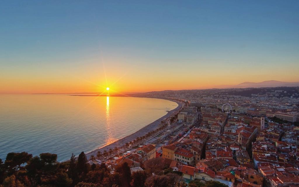 Nice in Summer 2026: Weather, Beaches and the Best Time to Visit