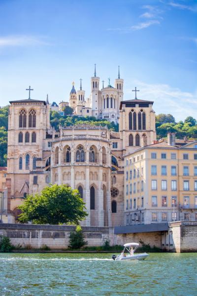Boscolo - Cathédrale Saint-Jean à Lyon : un incontournable entre histoire et art