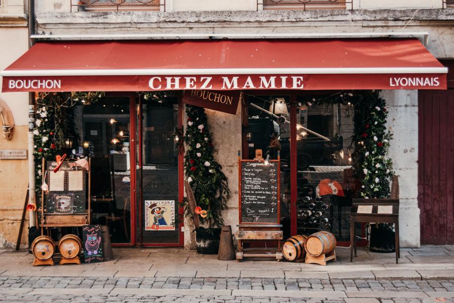 Boscolo - Slow travel à Lyon: pourquoi ralentir dans la capitale gastronomique est la meilleure décision de l'été