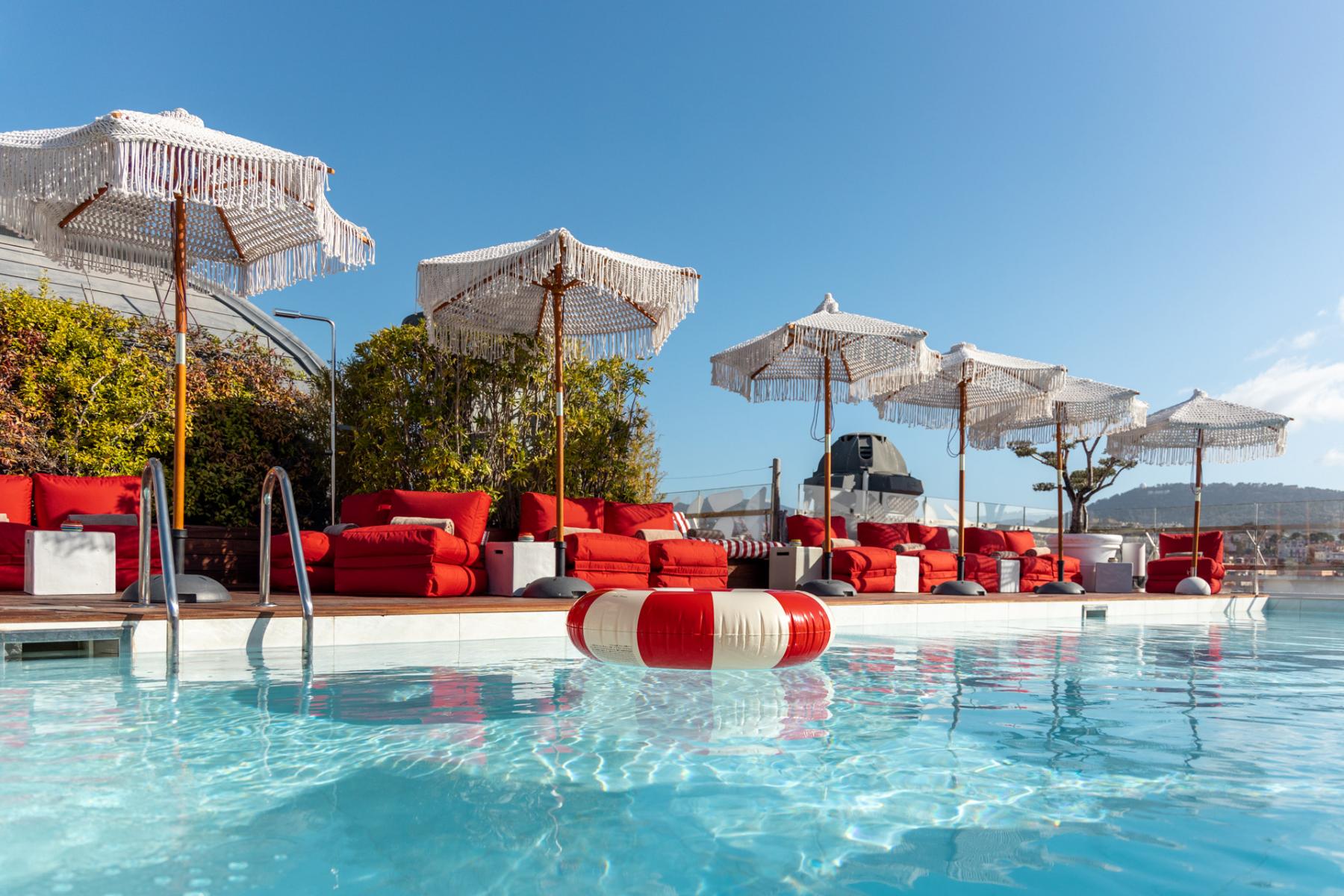Your stay at the 5-star Boscolo Nice Hotel & Spa